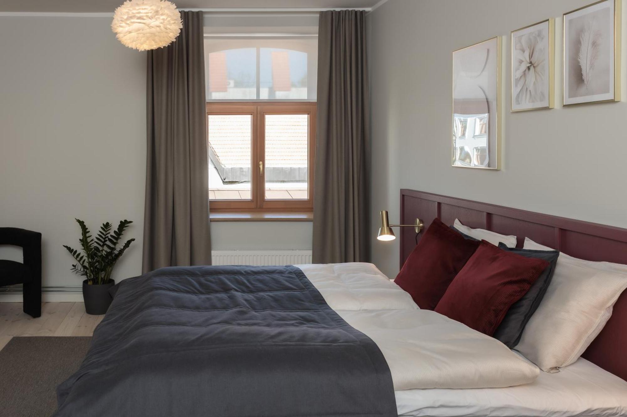 Centra Nams - Center Apartments Cēsis Екстериор снимка